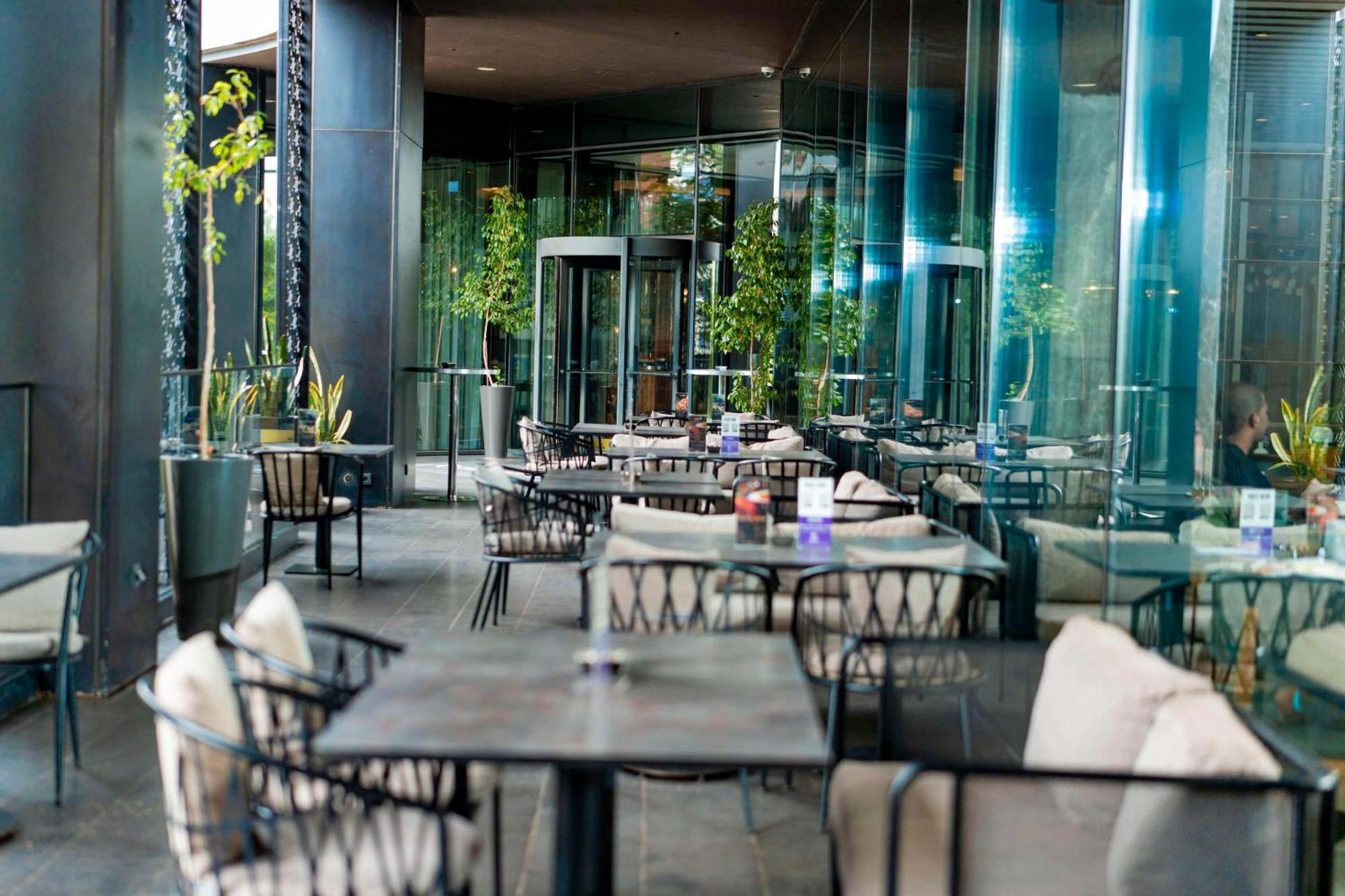 Radisson Blu Hotel & Conference Center, นีอาเมย์ ภายนอก รูปภาพ
