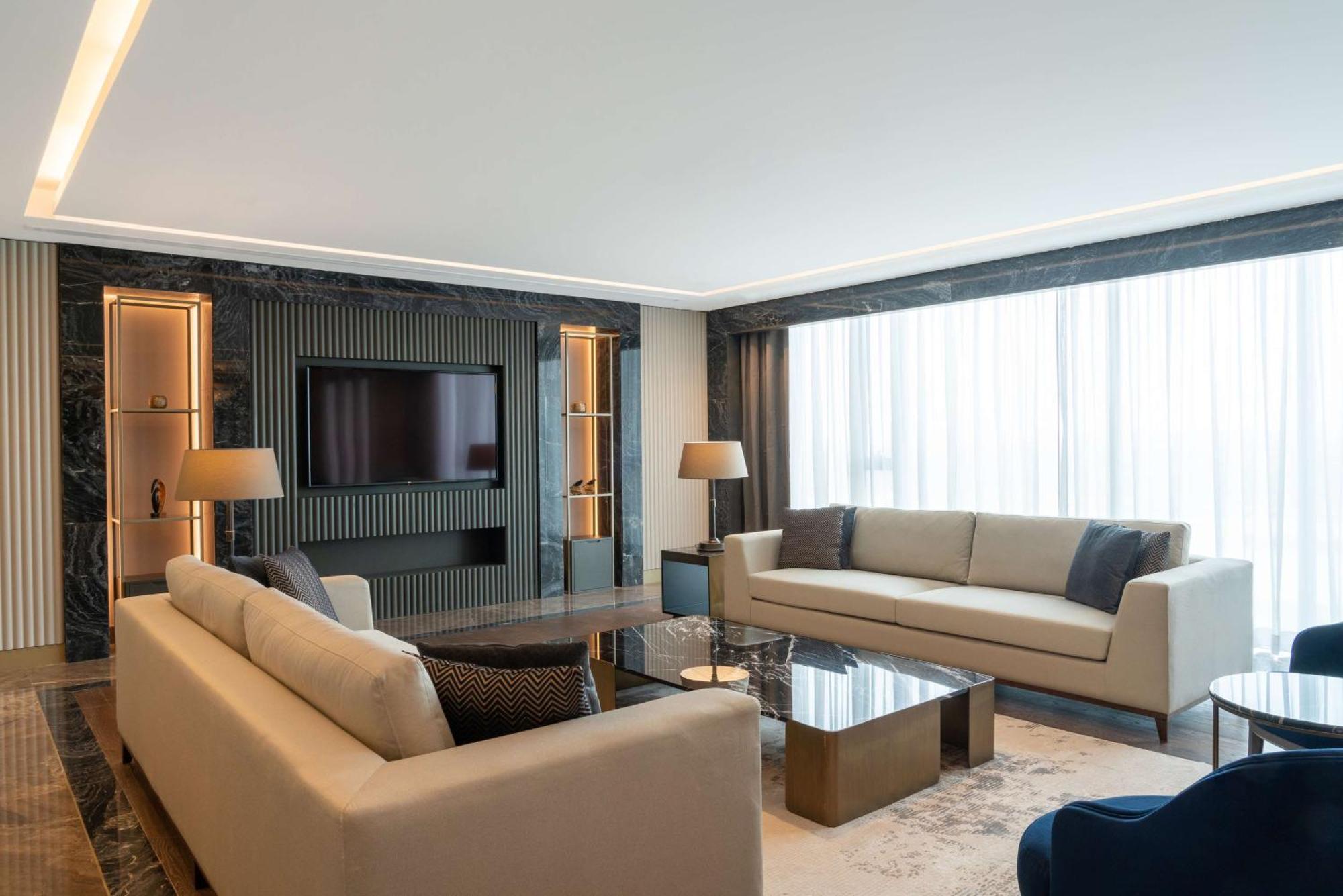 Radisson Blu Hotel & Conference Center, นีอาเมย์ ภายนอก รูปภาพ